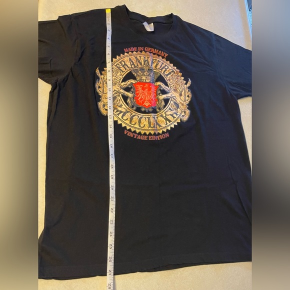 B&C Collection Frankfurt MCCCLXXII Germany Vintage Edition Short sleeves Tee L - Picture 7 of 7